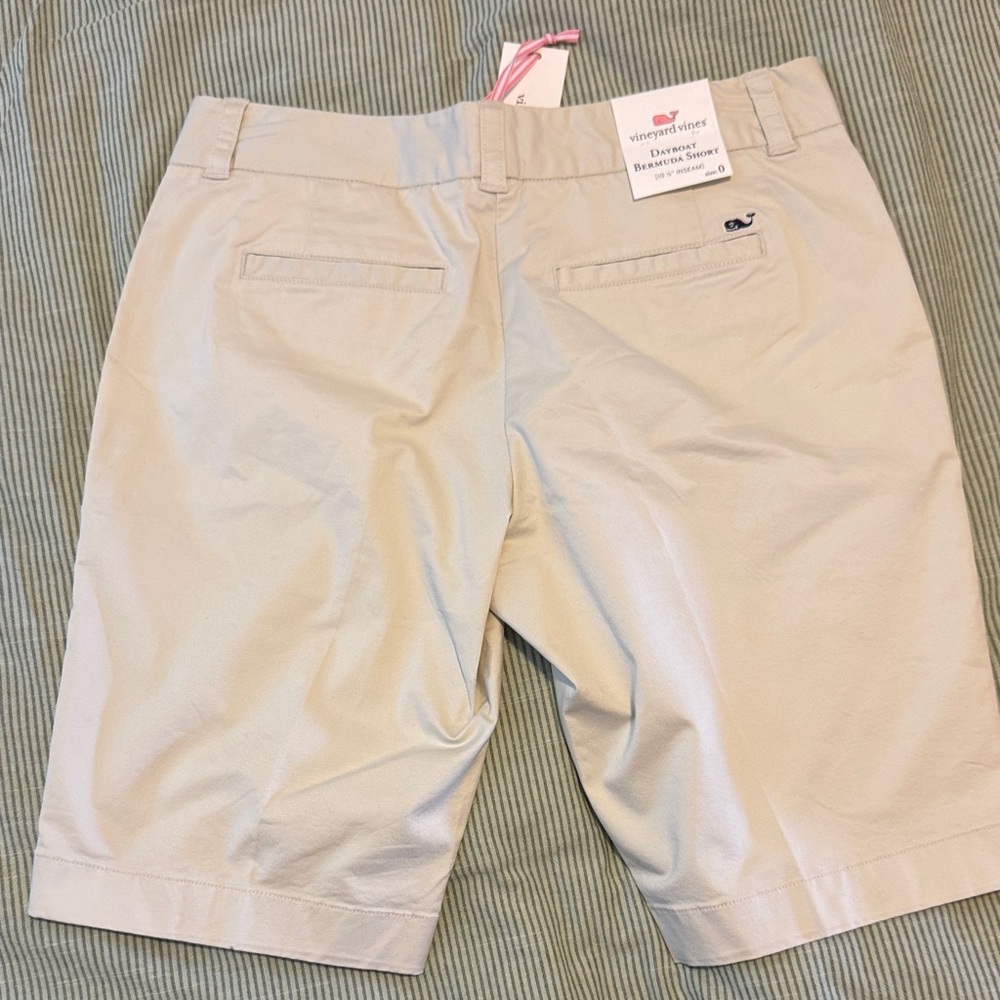 NWT Vineyard Vines Women’s Day Boat Bermuda Short Size: 0